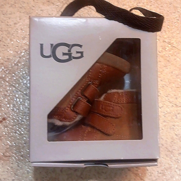 UGG Other - *New In Box* UGG BABY RENNON II Baby Booties Size 0/1 XS (0-6 Months)